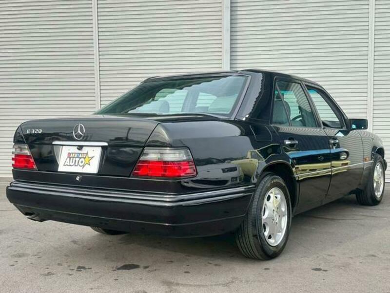 E-CLASS