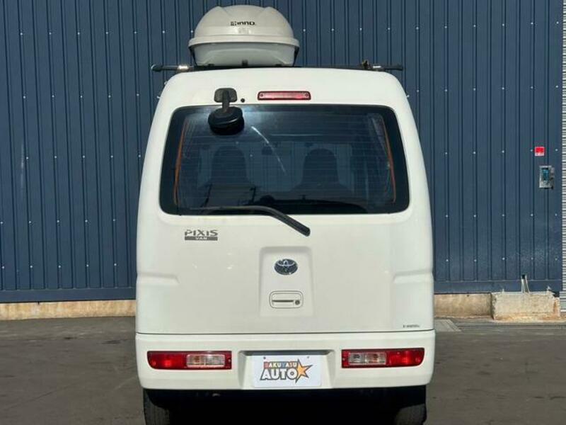 PIXIS VAN
