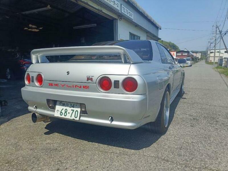 SKYLINE