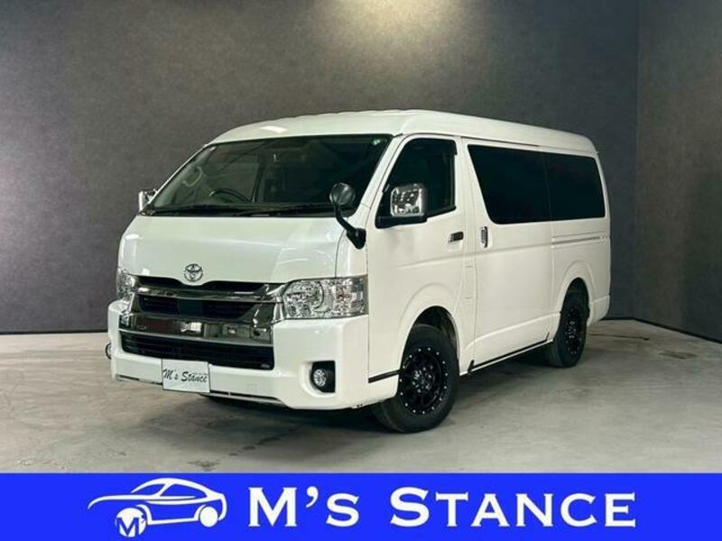 TOYOTA HIACE WAGON