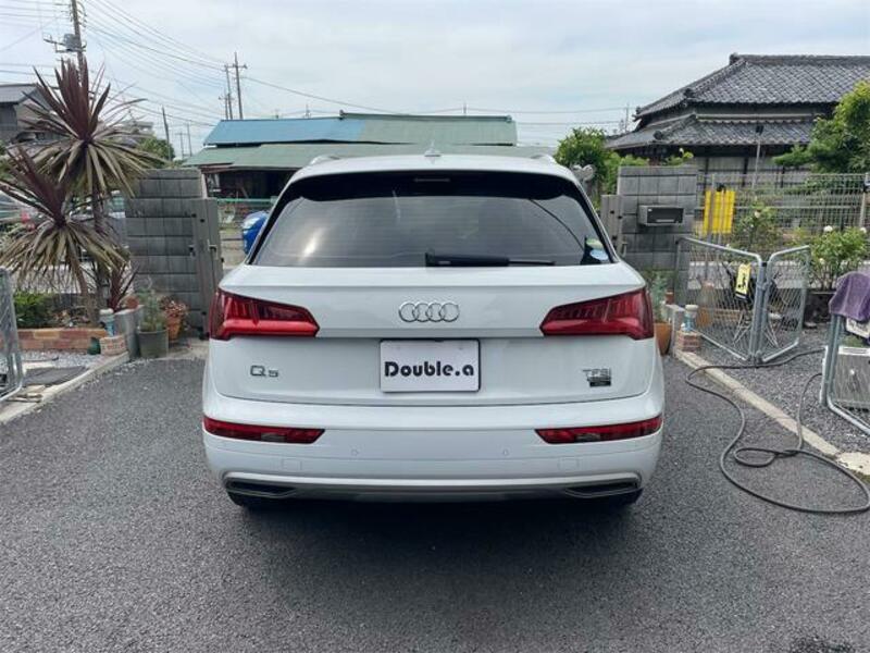 Q5