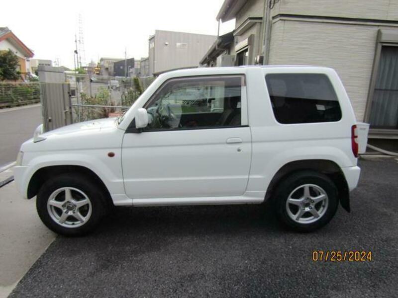 PAJERO MINI