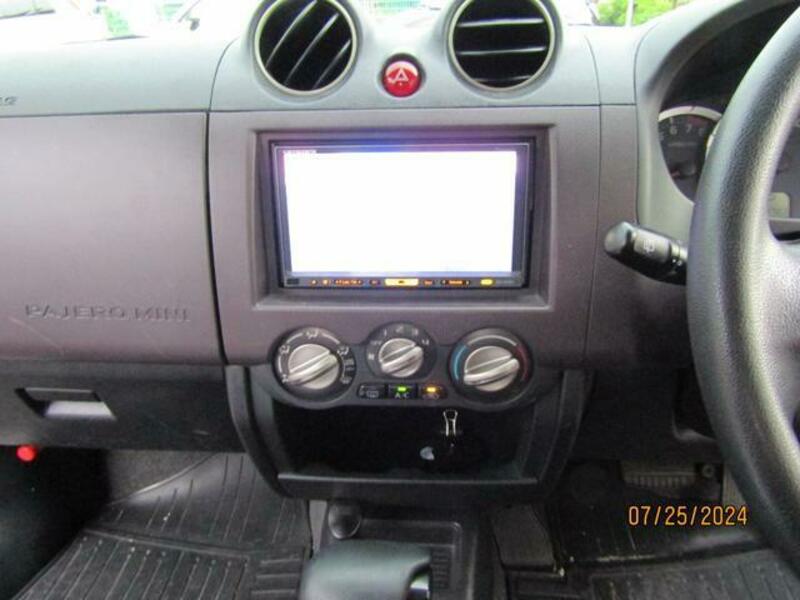PAJERO MINI