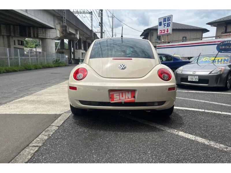NEW BEETLE
