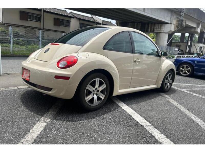NEW BEETLE