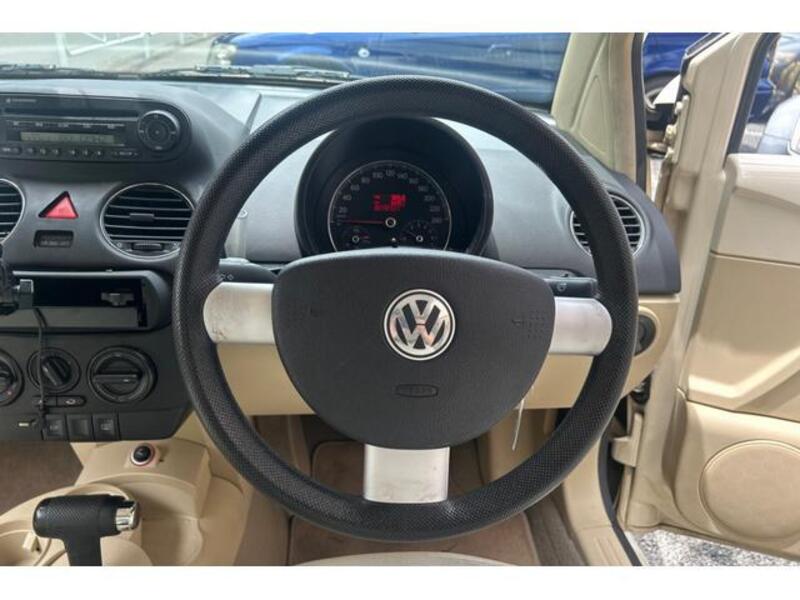 NEW BEETLE