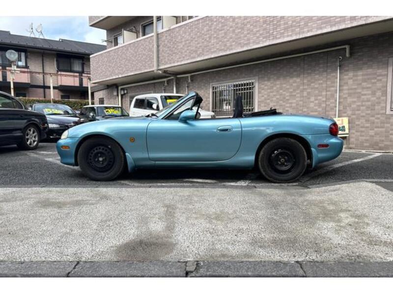 ROADSTER