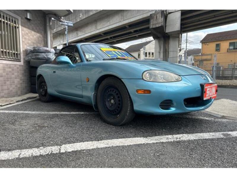 ROADSTER