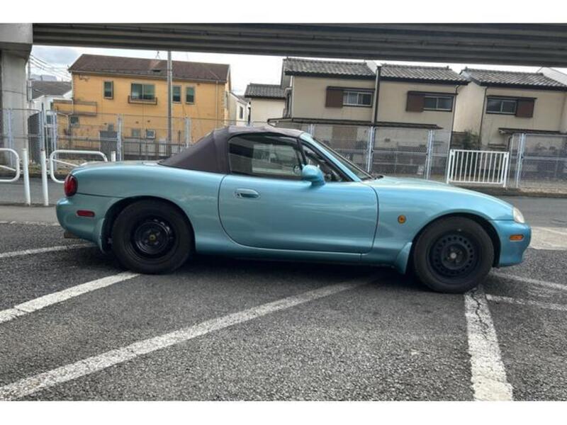 ROADSTER