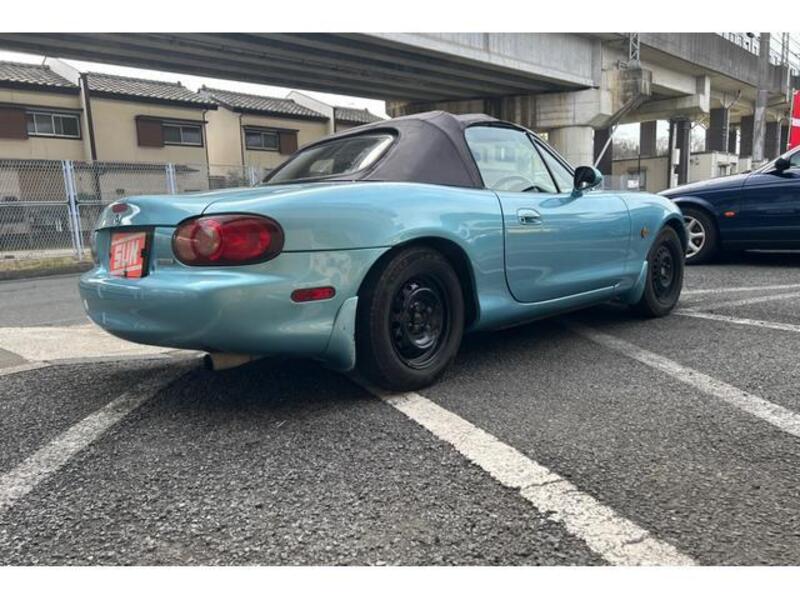 ROADSTER