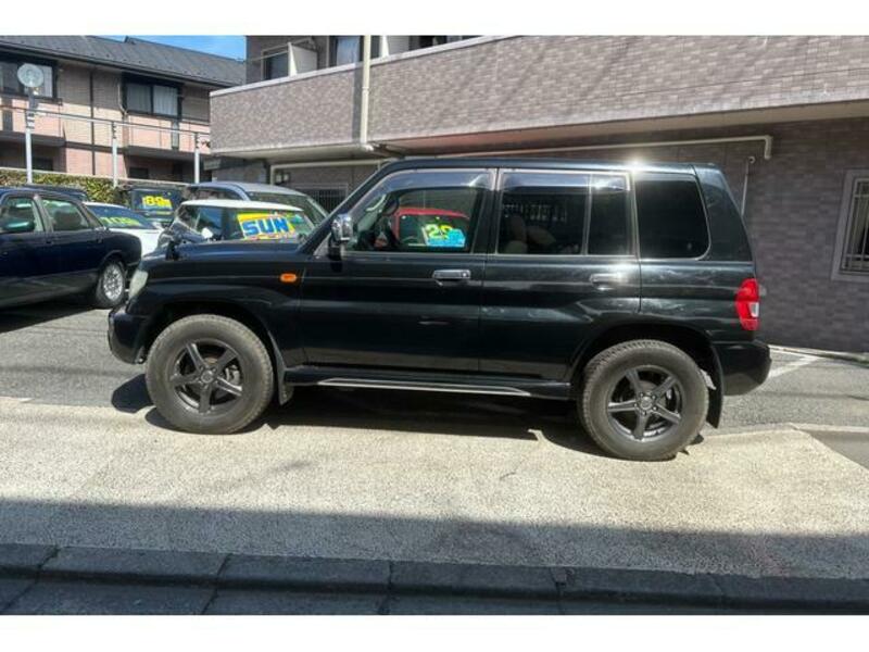 PAJERO IO