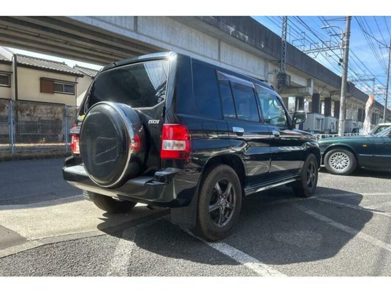 PAJERO IO