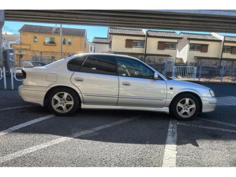 LEGACY B4