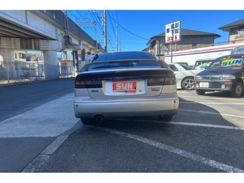 LEGACY B4