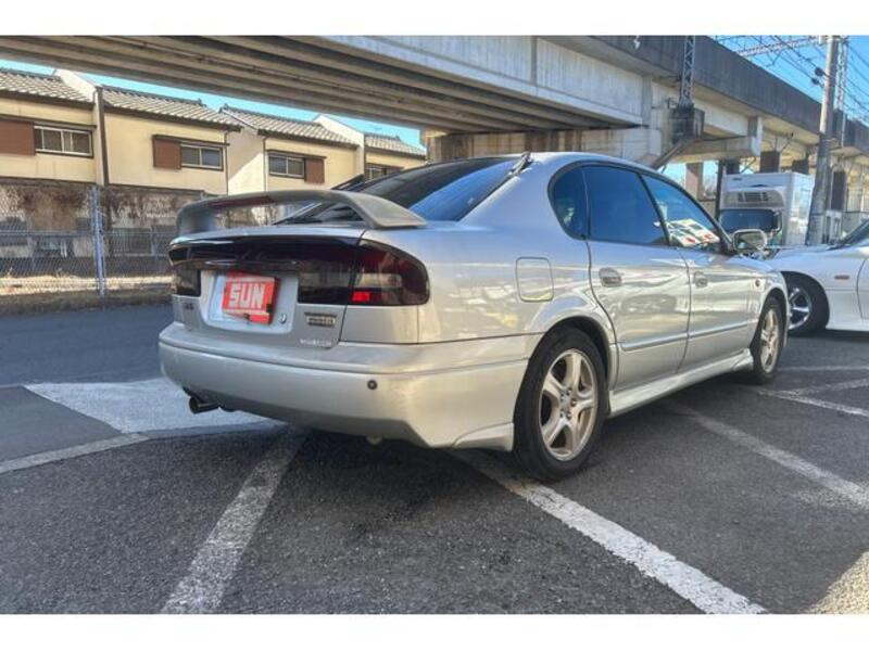 LEGACY B4