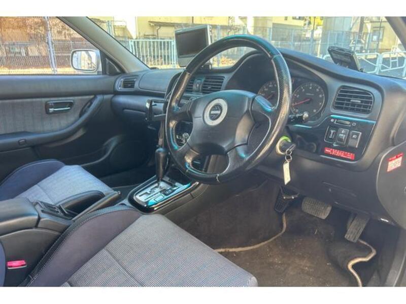 LEGACY B4
