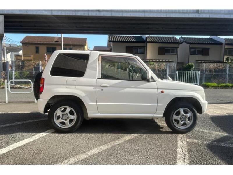 PAJERO MINI