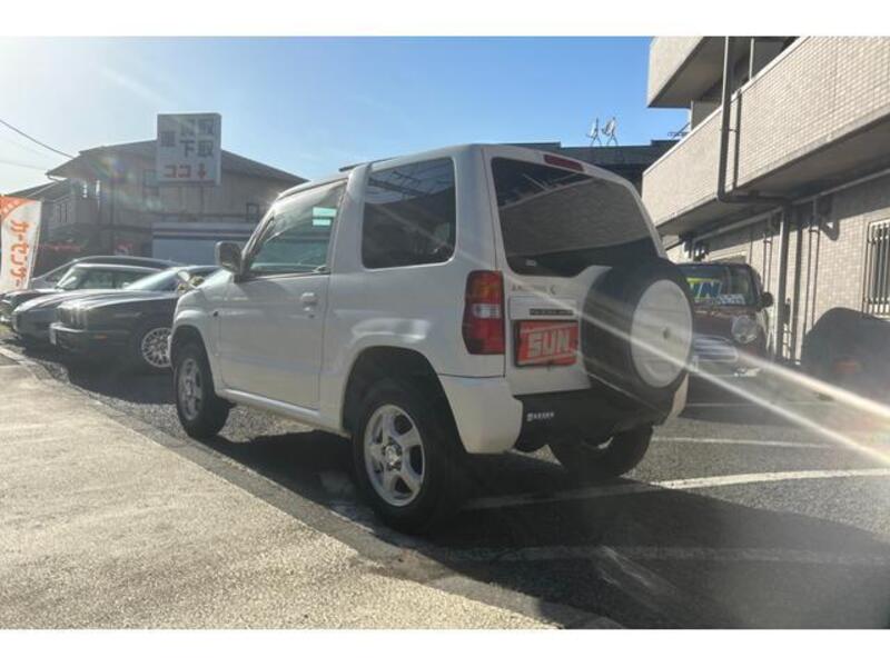 PAJERO MINI