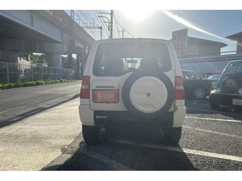 PAJERO MINI