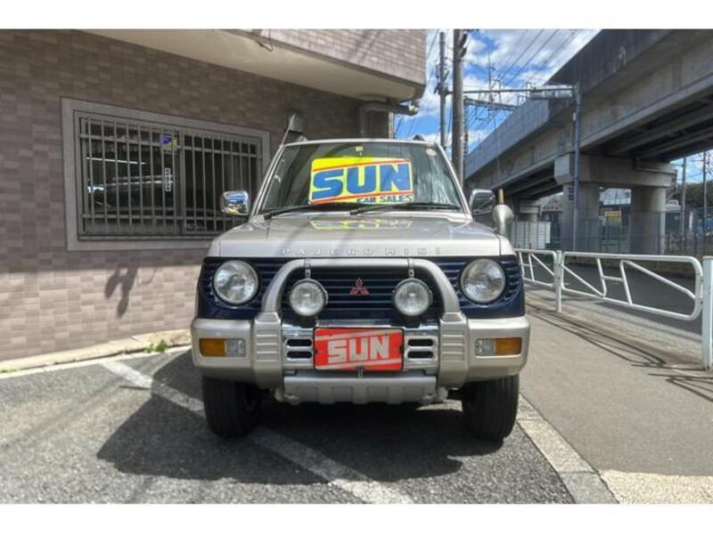 PAJERO MINI
