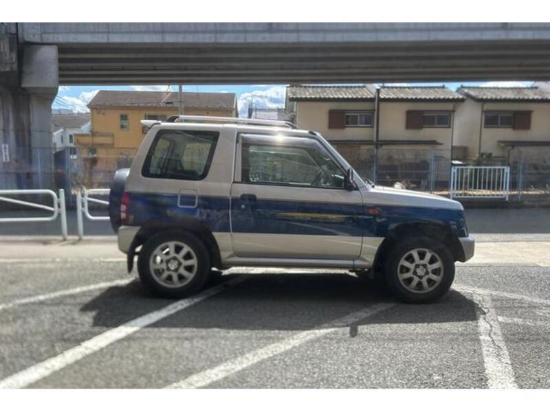 PAJERO MINI
