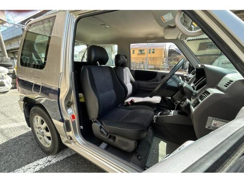 PAJERO MINI