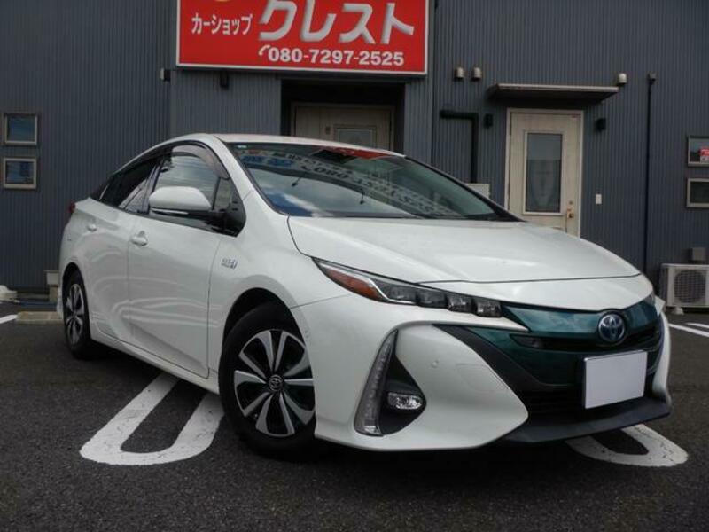 TOYOTA PRIUS PHV