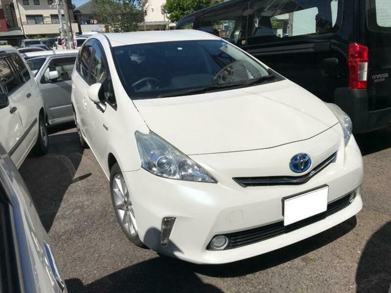 PRIUS ALPHA