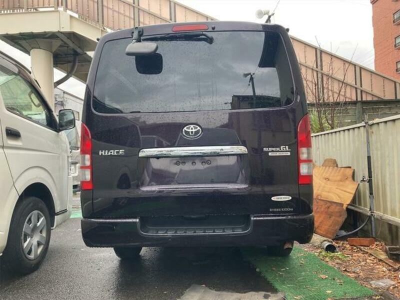 HIACE VAN