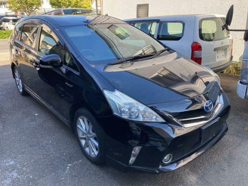 PRIUS ALPHA