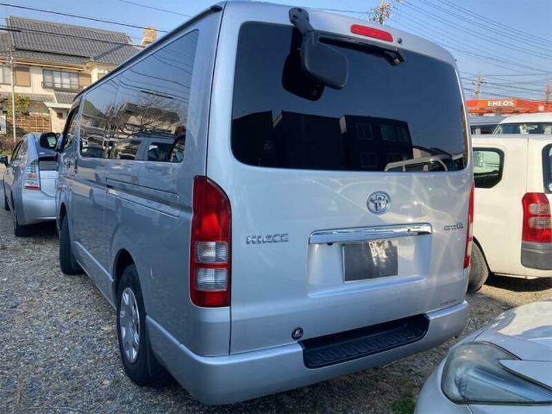 HIACE VAN