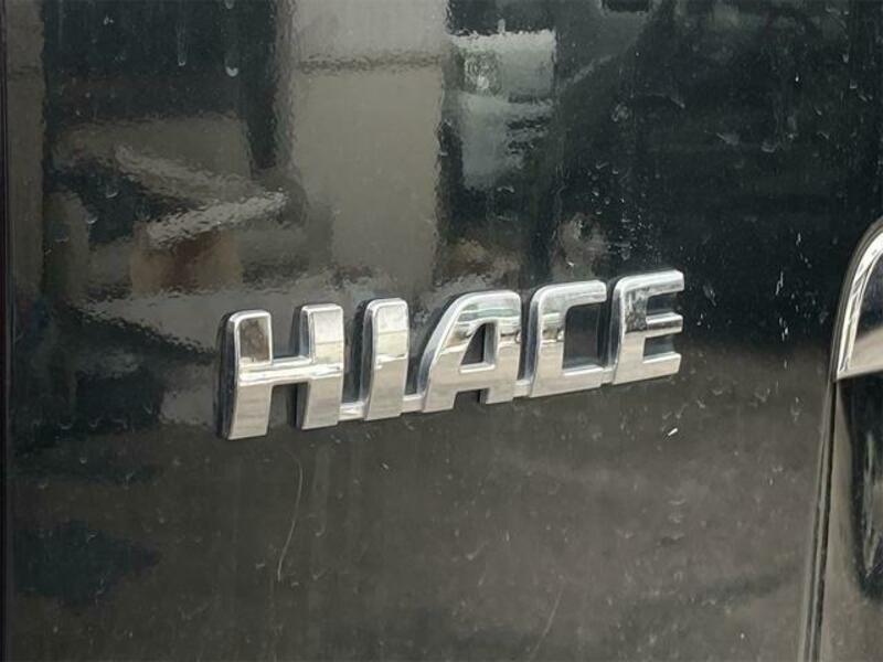 HIACE VAN