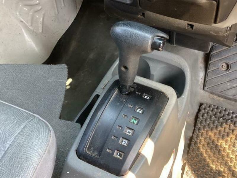 MINICAB VAN