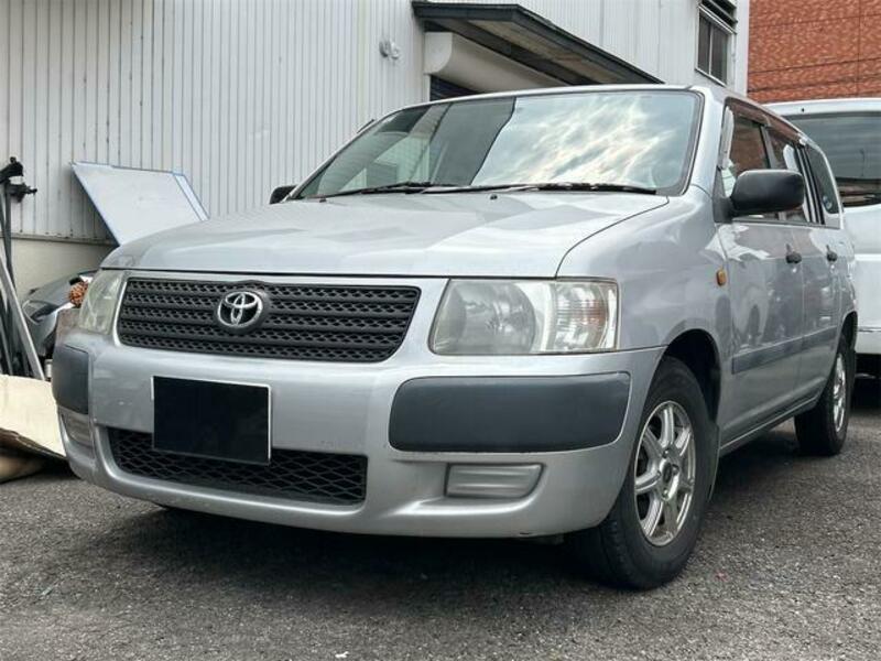 TOYOTA SUCCEED VAN