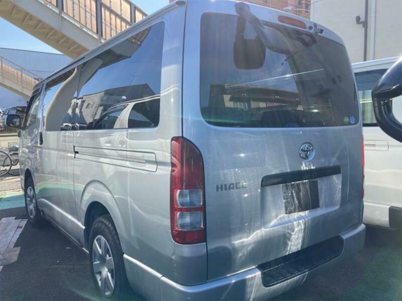 HIACE VAN