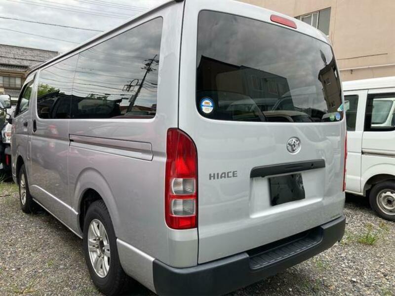 HIACE VAN
