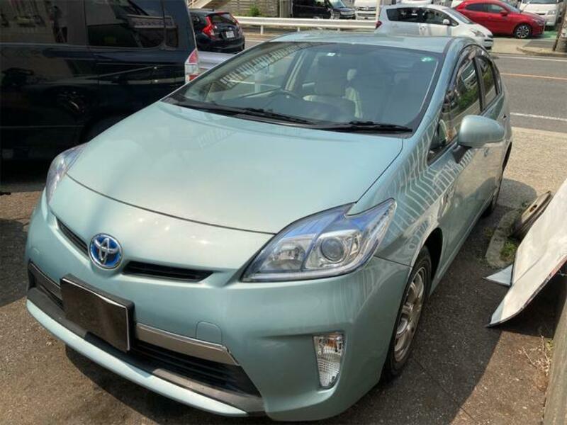PRIUS PHV