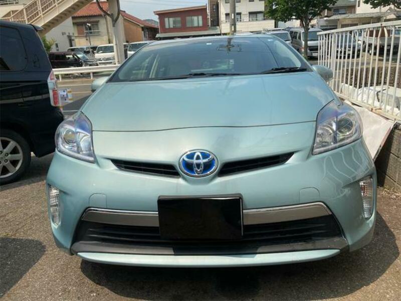 PRIUS PHV