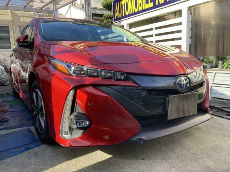 PRIUS PHV
