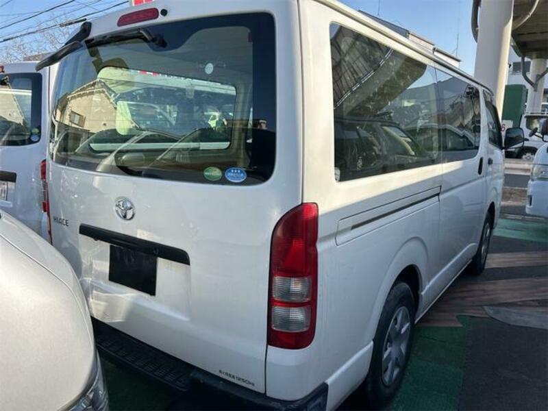 HIACE VAN