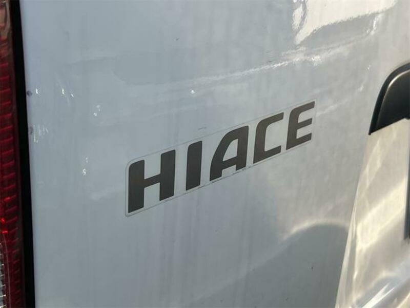 HIACE VAN