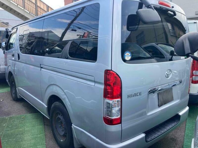 HIACE VAN