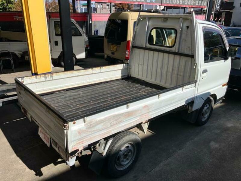 MINICAB TRUCK