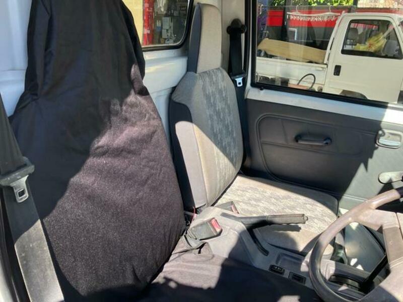 MINICAB TRUCK