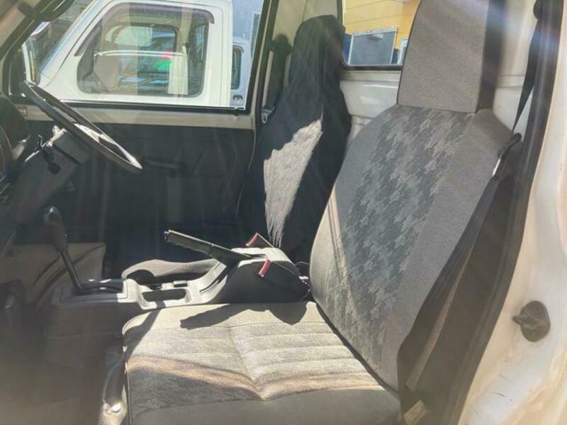 MINICAB TRUCK