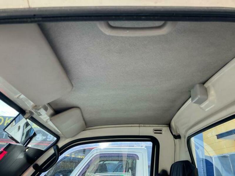 MINICAB TRUCK