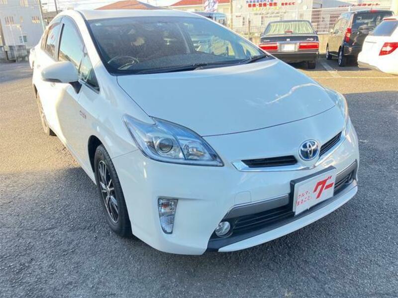 PRIUS PHV