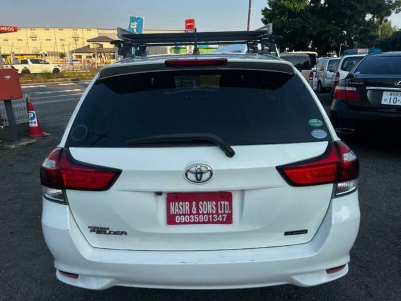 COROLLA FIELDER