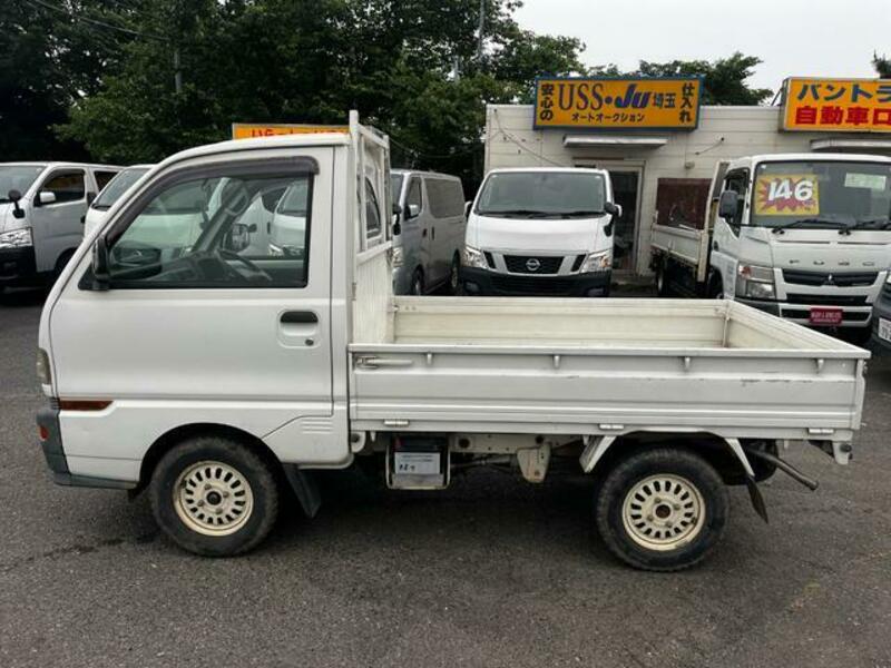 MINICAB TRUCK