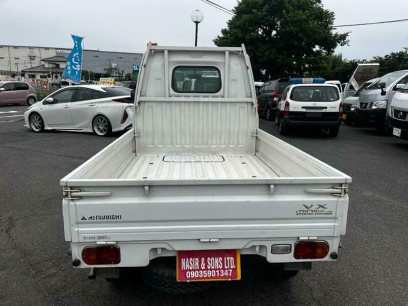 MINICAB TRUCK